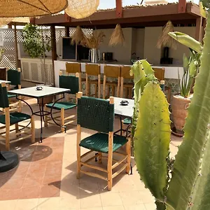 5* Riad N's &